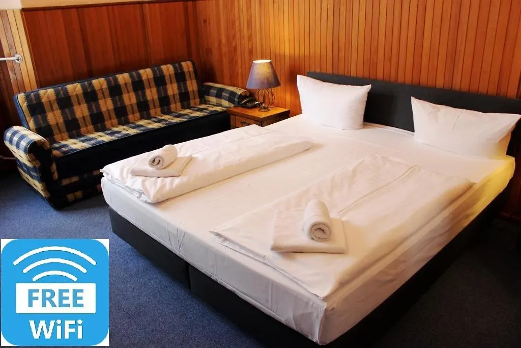 Hotel-Pension Rheingold Am Kurfuerstendamm-1
