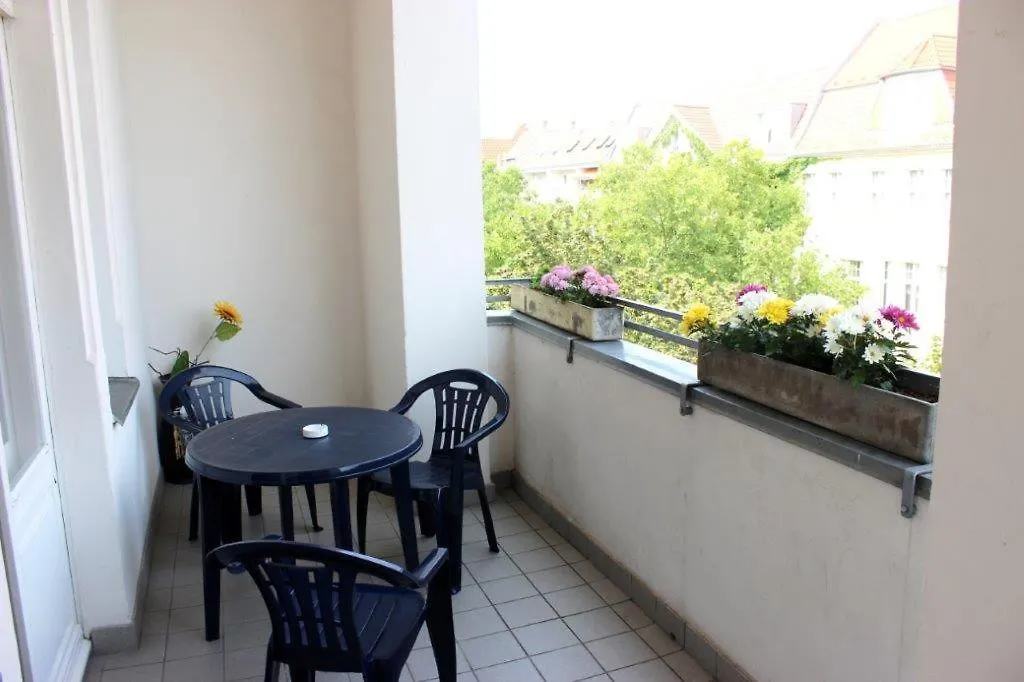 Hotel-Pension Rheingold am Kurfürstendamm-1